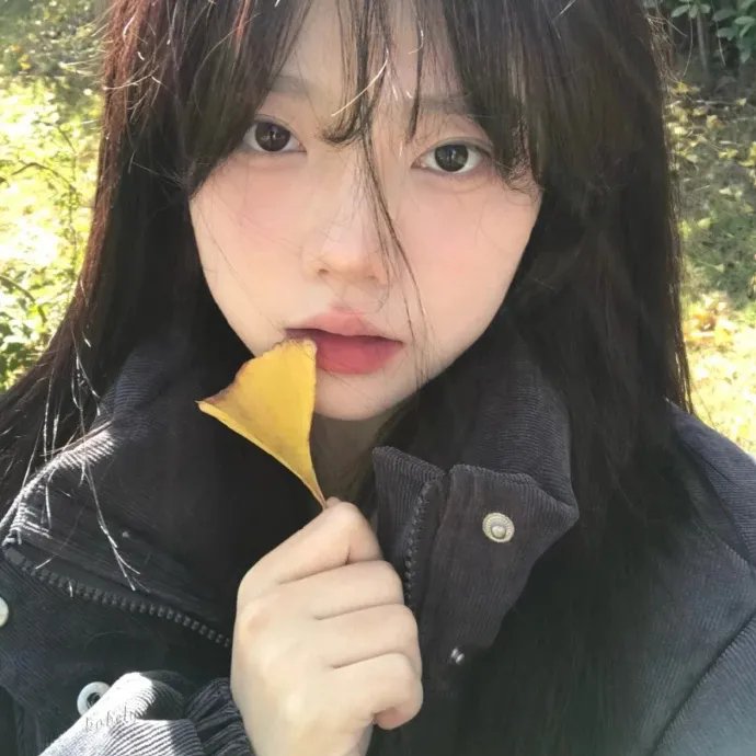 桃脸泪痕 海报